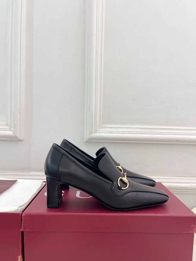 Gucci Womens pump with Horsebit 64200-6