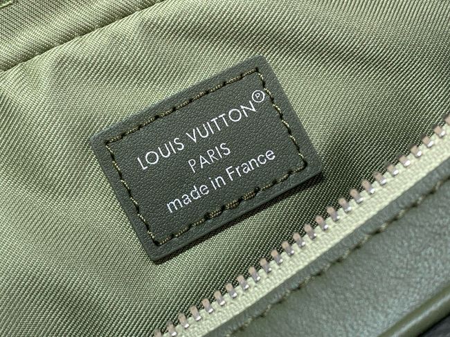 Louis Vuitton Trio Messenger M28628