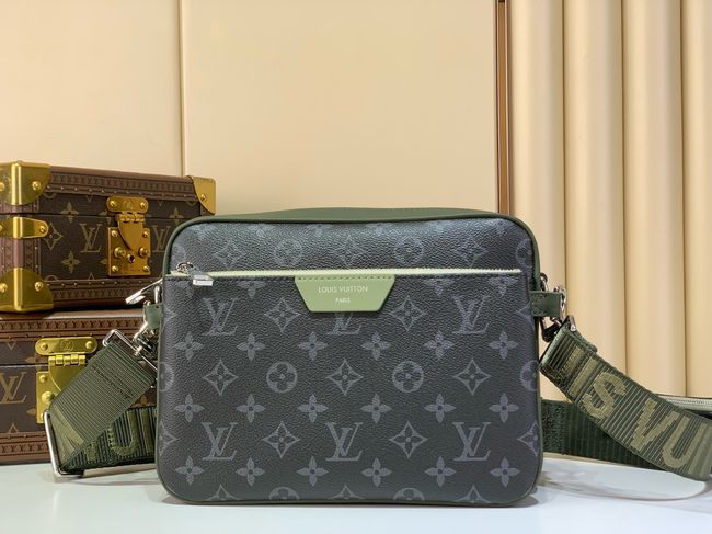 Louis Vuitton Trio Messenger M28628