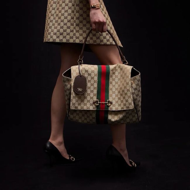 Gucci Paparazzo large top handle bag 875019 brown GG canvas