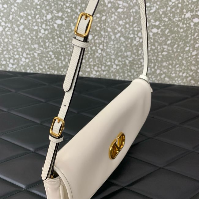 VALENTINO DEVAIN Small Sheepskin Shoulder Bag WB0T31 white VALENTINO DEVAIN Small Sheepskin Shoulder Bag WB0T31 white