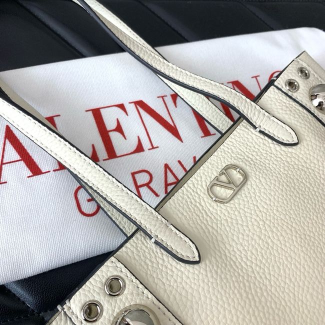 VALENTINO NELLCOTE small Calfskin Handbag WB0R78 White