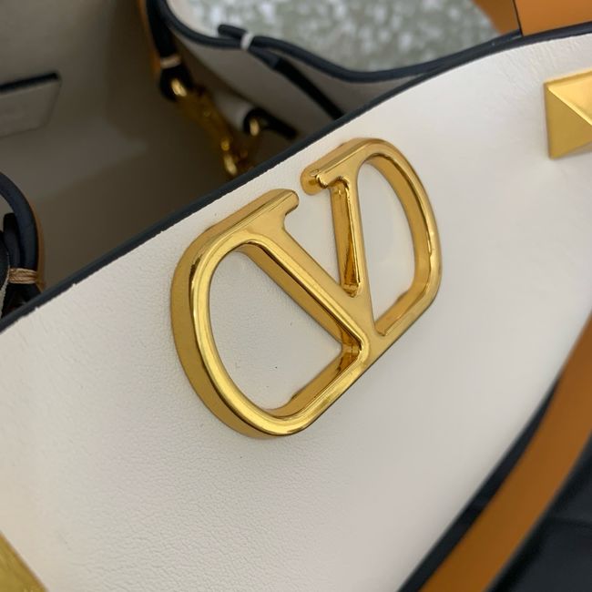 VALENTINO small Sheepskin Shoulder Bag 0112S white&brown VALENTINO small Sheepskin Shoulder Bag 0112S white&brown