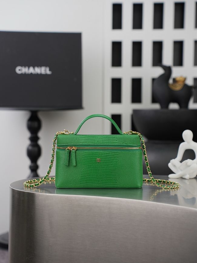 Chanel Vanity with Chain AP5195 green