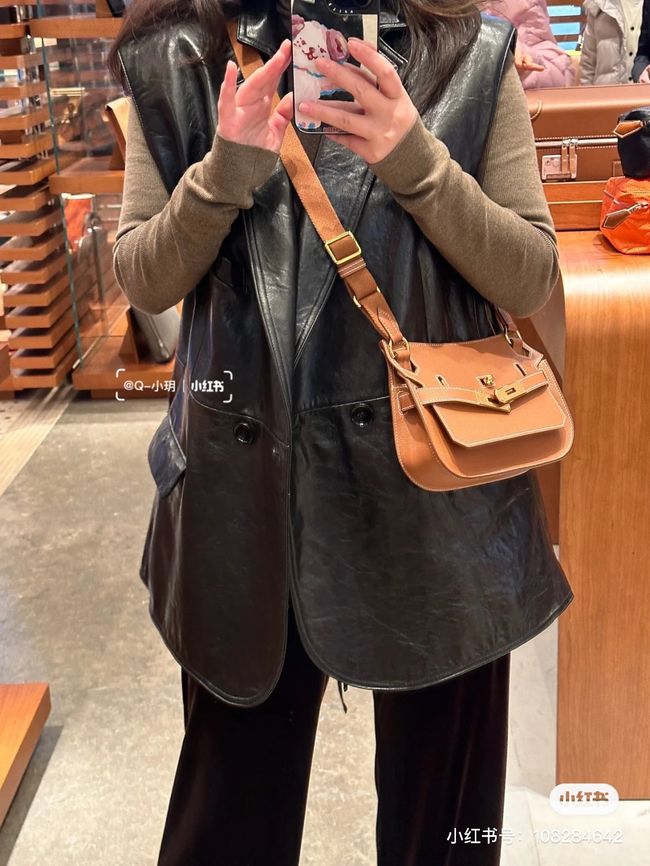 Hermes Jypsiere mini shoulder bag H088004 golden brown