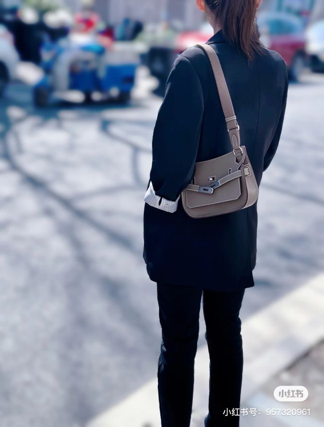 Hermes Jypsiere mini shoulder bag H088004 light gray &silver buckle Hermes Jypsiere mini shoulder bag H088004 light gray &silver buckle