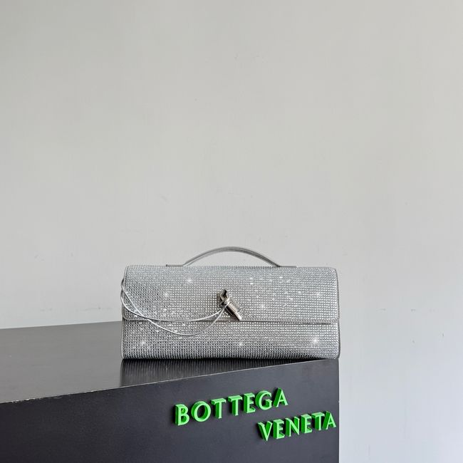 Bottega Veneta Andiamo Clutch Crystal 32190 Silver Bottega Veneta Andiamo Clutch Crystal 32190 Silver