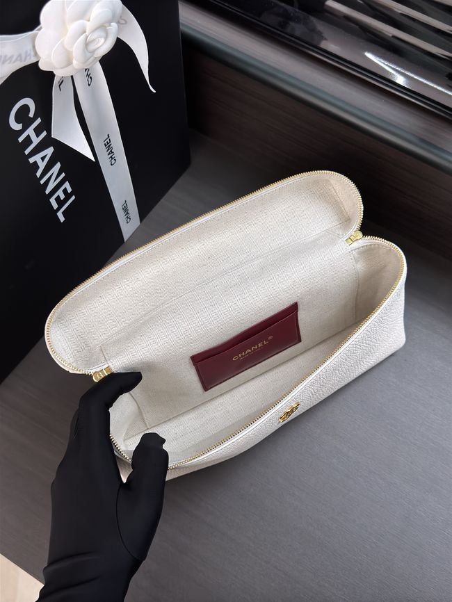 Chanel Large Vanity with chain AS6473 white Chanel Large Vanity with chain AS6473 white