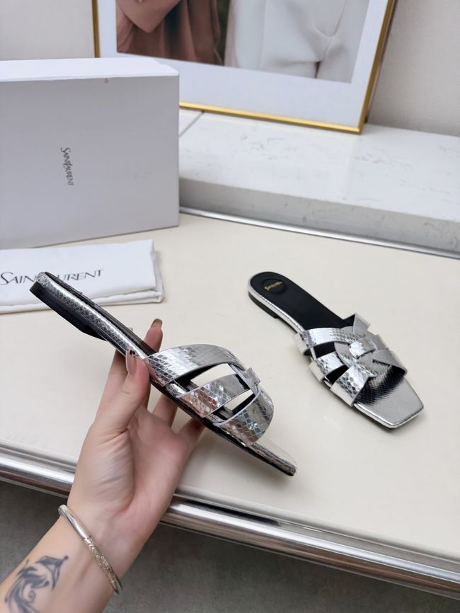Saint Laurent tribute SANDALS in smooth leather 875936-6