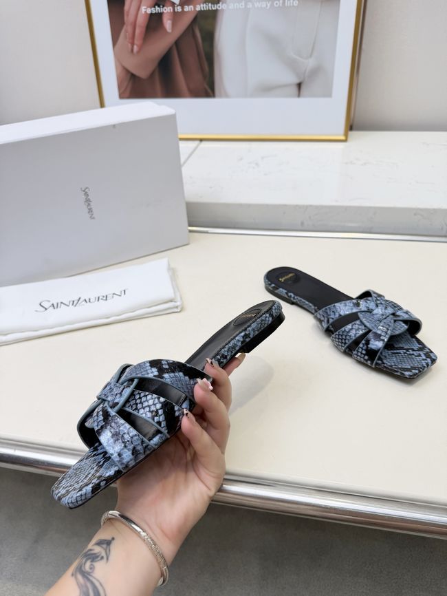 Saint Laurent tribute SANDALS in smooth leather 875936-8