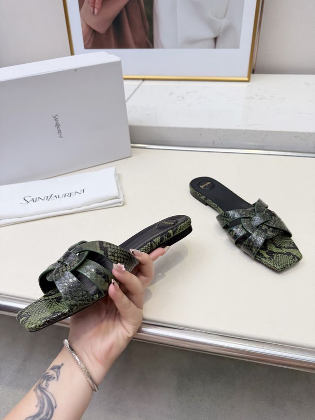 Saint Laurent tribute SANDALS in smooth leather 875936-9